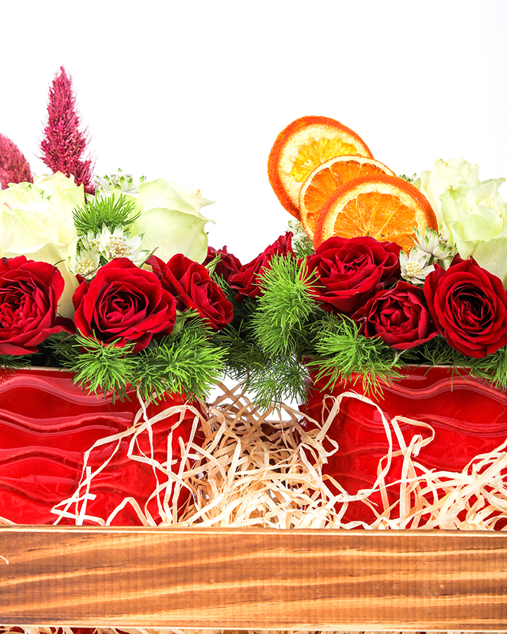 Sevgi Dolu Gül Sepeti